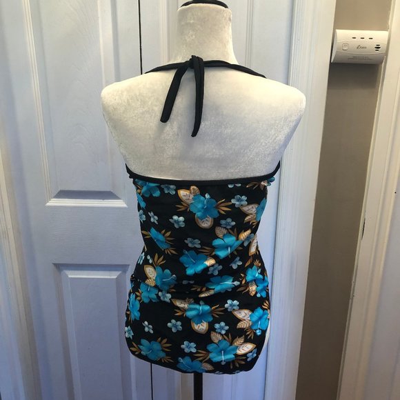 COPY - COPY - Bathing Suit Size 18 1 Piece Hibiscus Flower Print - Picture 2 of 5